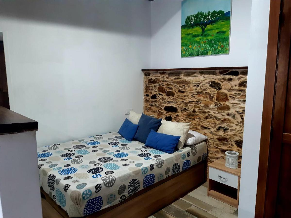 Apartamentos Callampa Torrejón el Rubio Zewnętrze zdjęcie