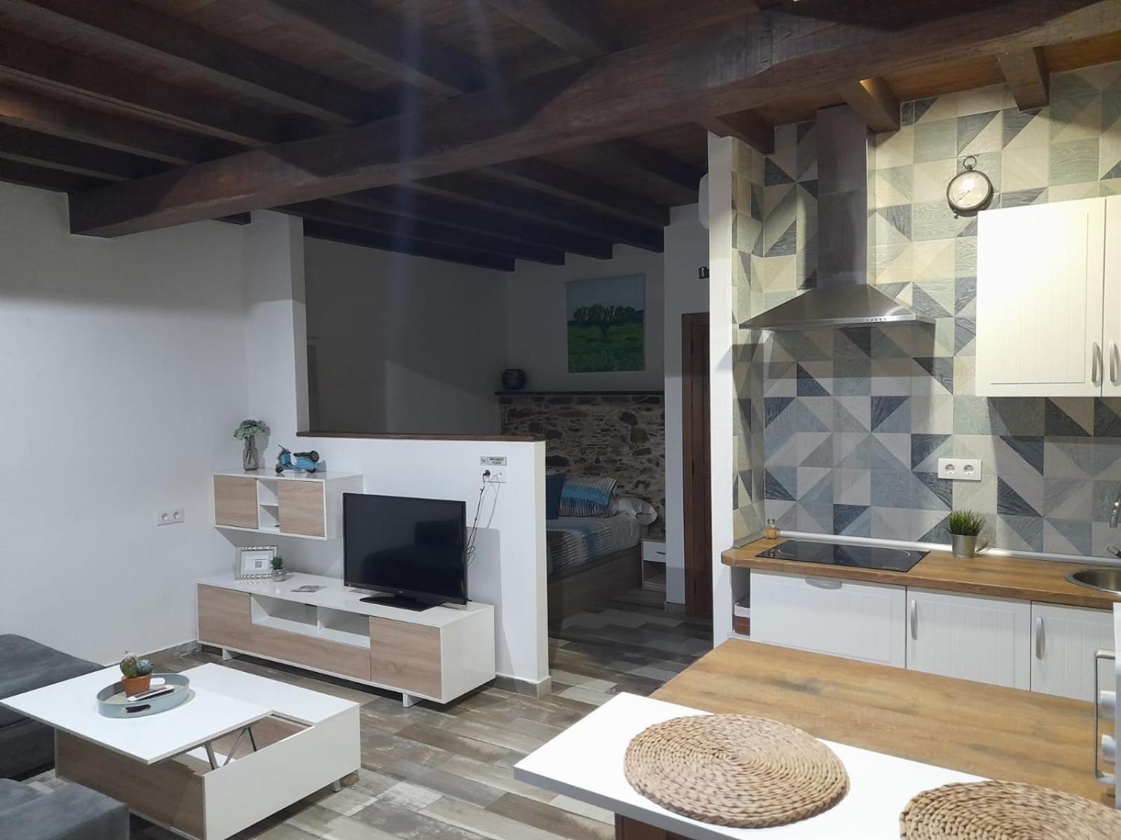 Apartamentos Callampa Torrejón el Rubio Zewnętrze zdjęcie